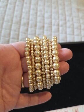 Lia Sophia Classic Pearl Stretch Bracelet Set
